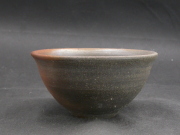備前焼　備前焼中堅作家　竹内　靖之（山本）　最新作金彩・焦げ茶のゴマ青備前飯茶碗３