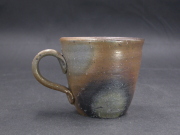 備前焼　備前焼中堅作家　竹内　靖之（山本）　最新作金彩・黄ゴマ手付きカップ１０