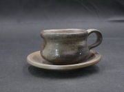 備前焼　登窯　備前焼中堅作家　竹内　靖之（山本）　最新作皿付き金彩・黄ゴマコーヒーカップ１７