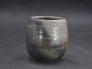 備前焼　登窯　備前焼中堅作家　竹内　靖之（山本）　最新作金彩・窯変湯呑９