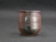 備前焼　登窯　備前焼中堅作家　竹内　靖之（山本）　最新作金彩・黒ゴマ湯呑１