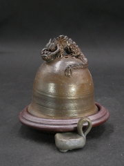 備前焼　登窯　備前焼中堅作家　竹内　靖之（山本）　最新作金彩・黄ゴマ龍付き線香立・香炉１