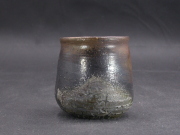 備前焼　登窯　備前焼中堅作家　竹内　靖之（山本）　最新作金彩・窯変湯呑４