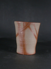 処分品　備前焼　備前焼中堅作家　片岡　聖観　緋襷ビール他グラス２