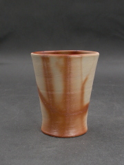 処分品　備前焼　備前焼中堅作家　片岡　聖観　緋襷ビール他グラス３４