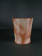 処分品　備前焼　備前焼中堅作家　片岡　聖観　緋襷ビール他グラス３４