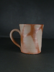 備前焼　備前焼中堅作家　片岡　聖観　 緋襷手付きカップ１５