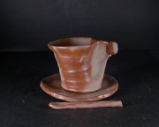 備前焼　備前焼中堅作家　片岡　聖観　 皿・スプーン付き緋襷・黄ゴマコーヒーカップ２４