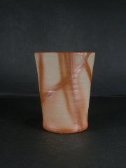 備前焼　備前焼中堅作家　片岡　聖観　大振りな緋襷ビール他グラス５