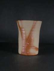 備前焼　備前焼中堅作家　片岡　聖観　大振りな緋襷ビール他グラス５