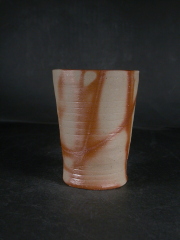 処分品　備前焼　登窯　備前焼中堅作家　片岡　聖観　緋襷ビール他グラス５６