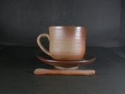 備前焼　登窯　備前焼中堅作家　片岡　聖観　 皿・スプーン付き黄ゴマコーヒーカップ３５