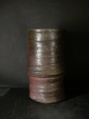 備前焼　穴窯　備前焼物故作家　前嶋　五一郎　金彩・黄ゴマ竹節花入１６