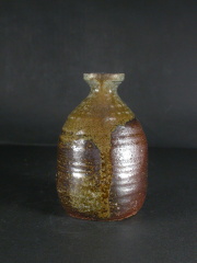 備前焼　穴窯　備前焼女流作家　前嶋　類子　黄・青ゴマ徳利１