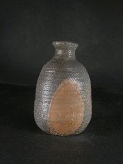 備前焼　穴窯　備前焼女流作家　前嶋　類子　最新作青窯変徳利１９