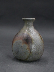 備前焼　登窯　岡山県無形文化財　故浦上　善次　共箱付き少し小振りな青窯変徳利１５