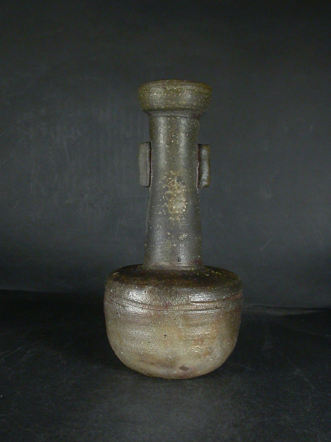 備前焼　登窯　備前市無形文化財　森　丁斎　桟切・黄ゴマ砧花入１