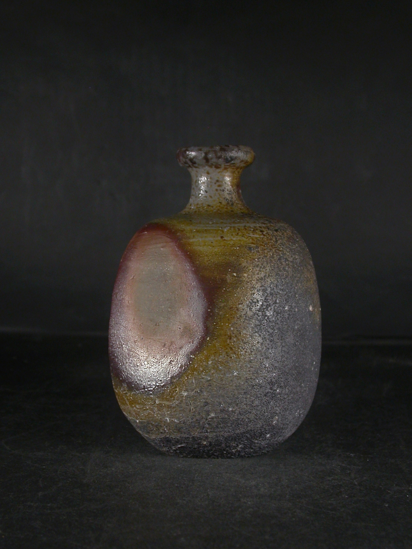 備前焼 登窯 備前焼人間国宝 伊勢崎 淳 四方桟共箱付窯変徳利2 備前焼