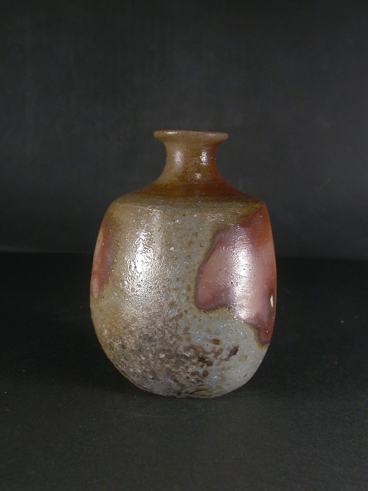 備前焼　登窯　備前市無形文化財　森　泰司　四方桟共箱付き窯変徳利１１