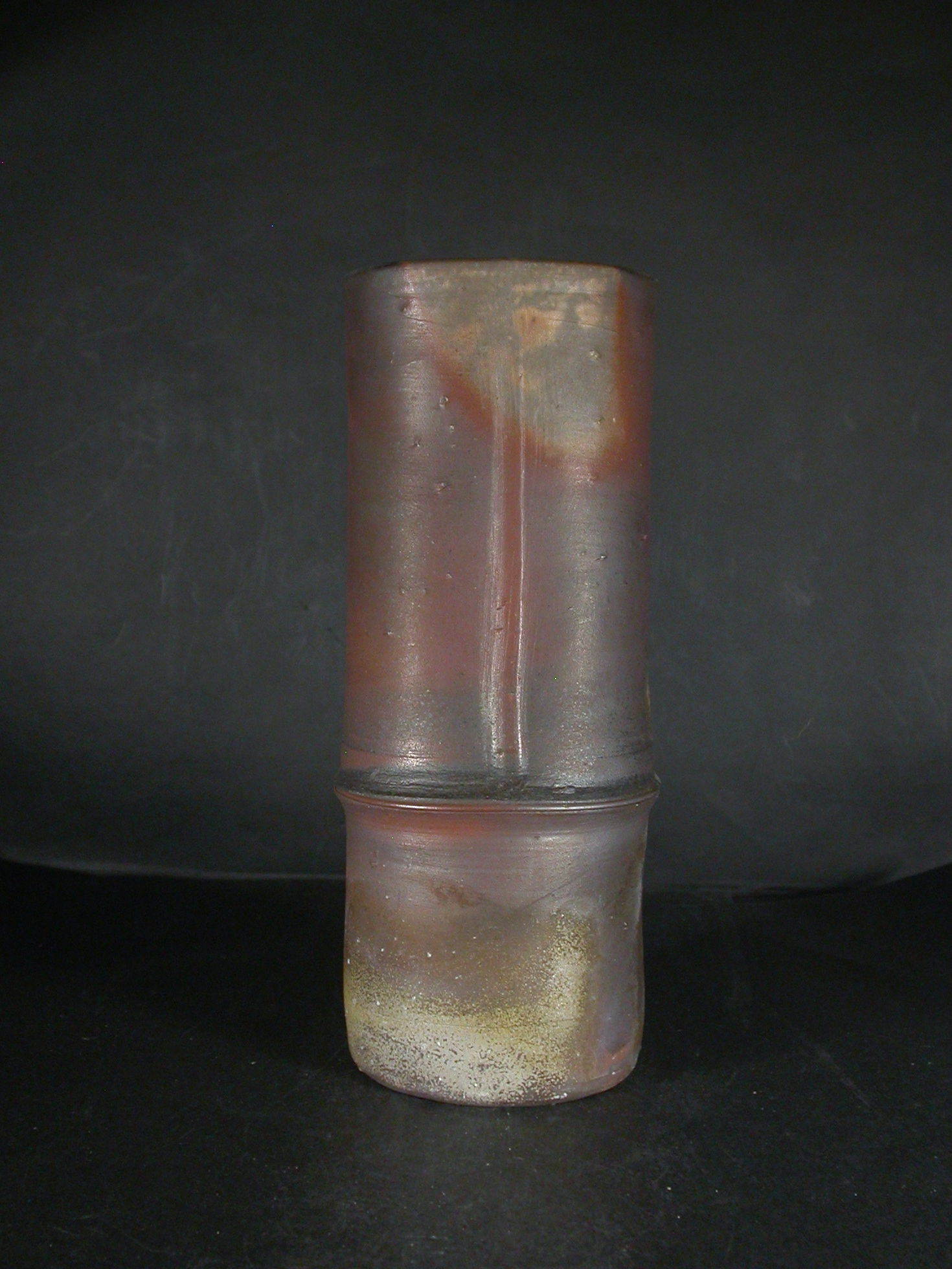 備前焼　登窯　岡山県無形文化財　松井　輿之　四方桟共箱付き桟切・黄ゴマ竹節花入３５