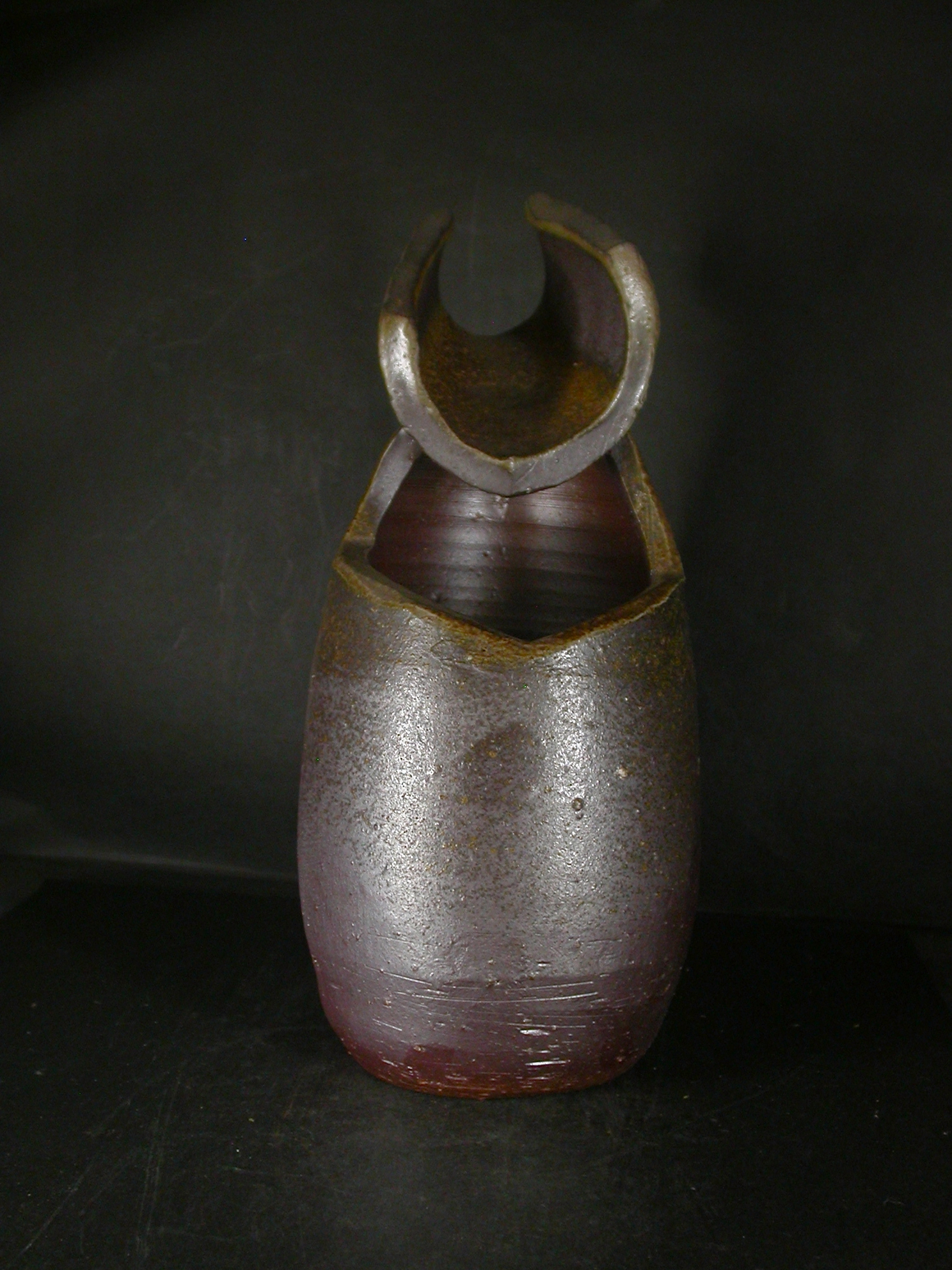 備前焼　登窯　備前焼物故作家　今成　研二　黄ゴマ創作花入５