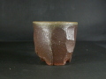 備前焼　穴窯　備前焼異色作家　吉岡　勝巳　最新作面取り・鎬黄ゴマフリーカップ５１