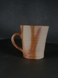 処分品　備前焼　備前焼中堅作家　片岡　聖観　 緋襷手付きカップ・ビアジョッキ５１