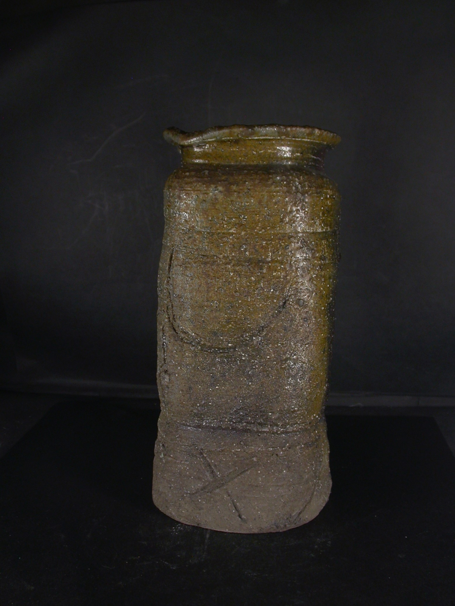 備前焼　穴窯　備前焼物故作家　小山　日出男　伊部手黄ゴマ花入１３