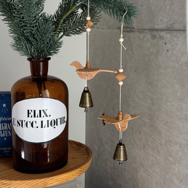 白樺　鳥のオーナメントベル付き