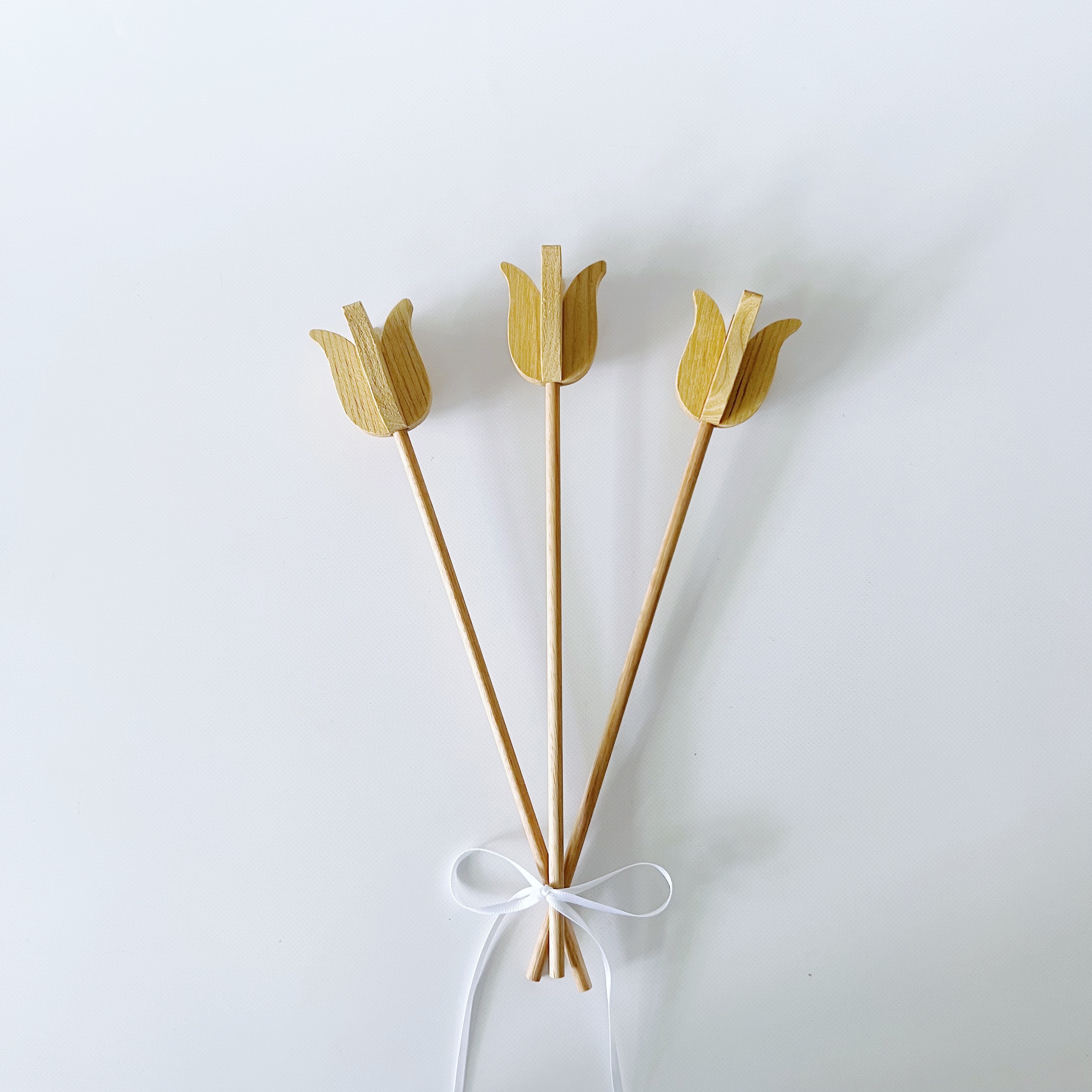 チューリップ　小サイズ　ニガキ（黄）