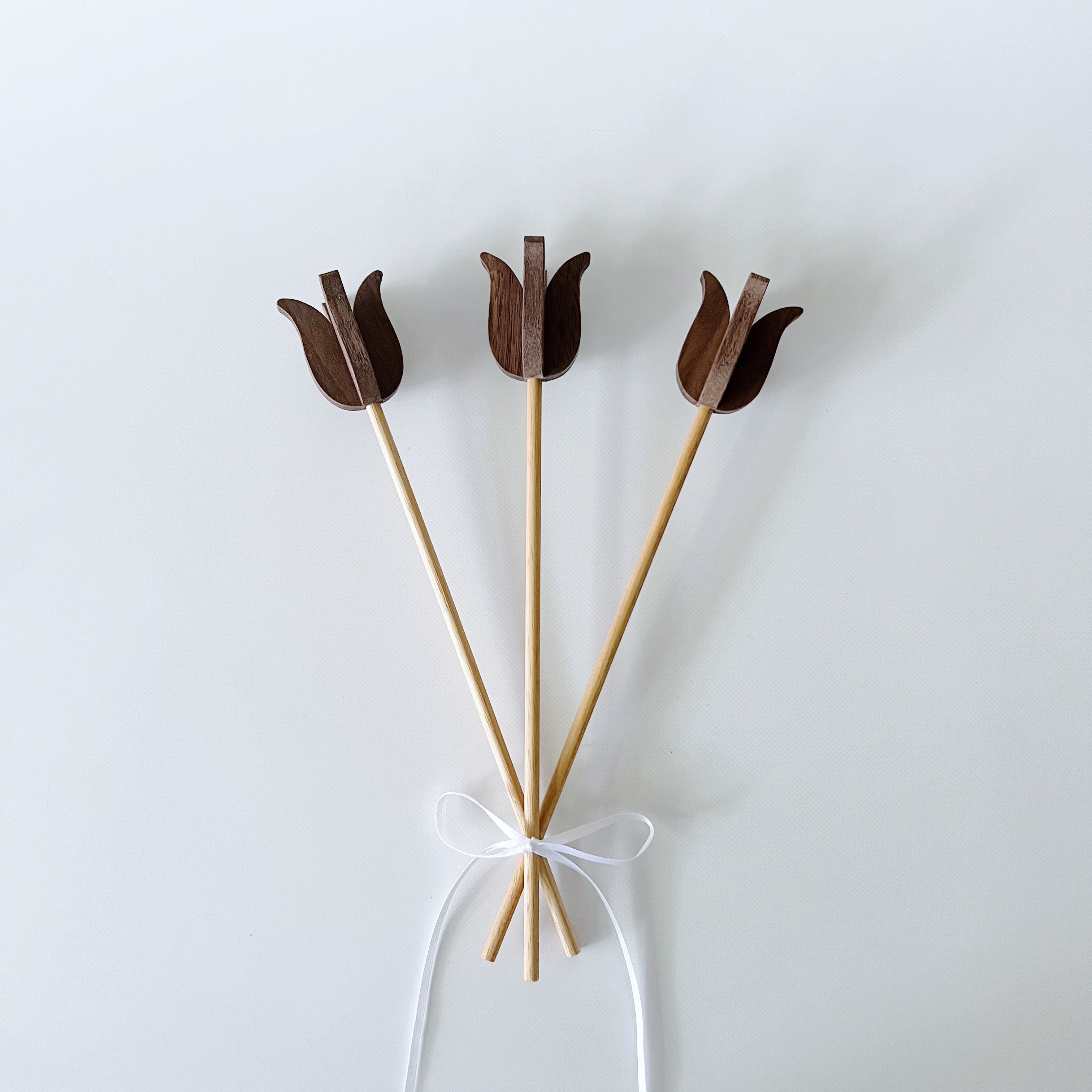 チューリップ　小サイズ　ウォールナット（こげ茶）