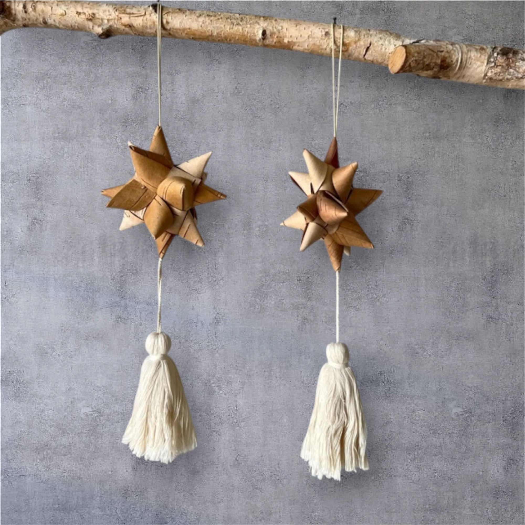 白樺の星　タッセル付きオーナメント