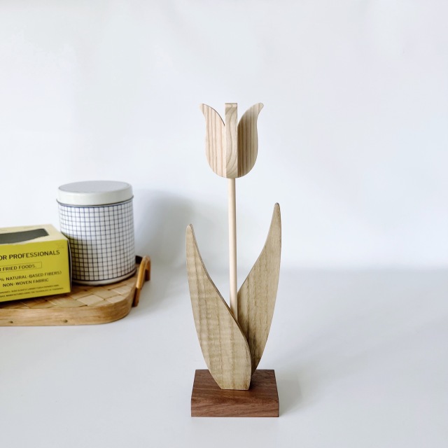 チューリップ　スタンドタイプ　大サイズ　セン（白木）