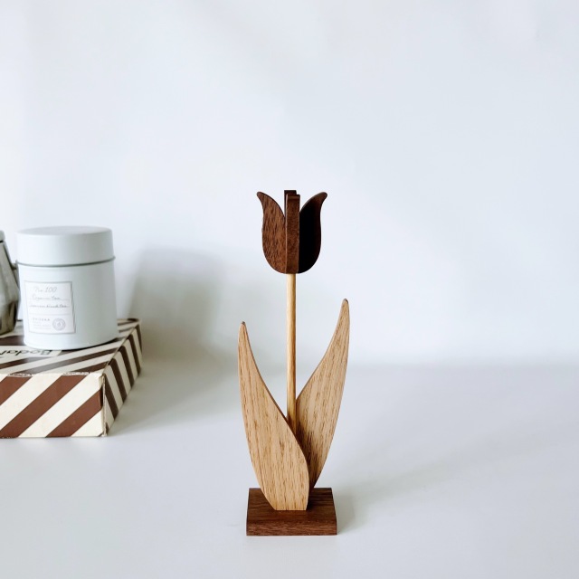 チューリップ　スタンドタイプ　小サイズ　ウォールナット（こげ茶）