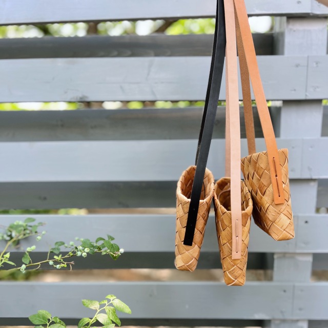 白樺ショルダーバッグ 革/ブラック