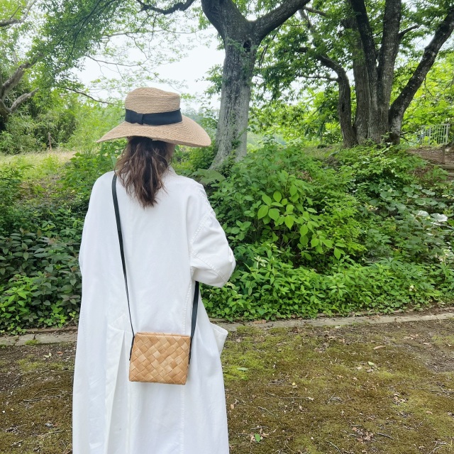 白樺ショルダーバッグ 革/ブラック