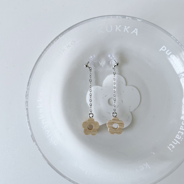 KUKKA チェーンイヤリング　1.2cm　セン