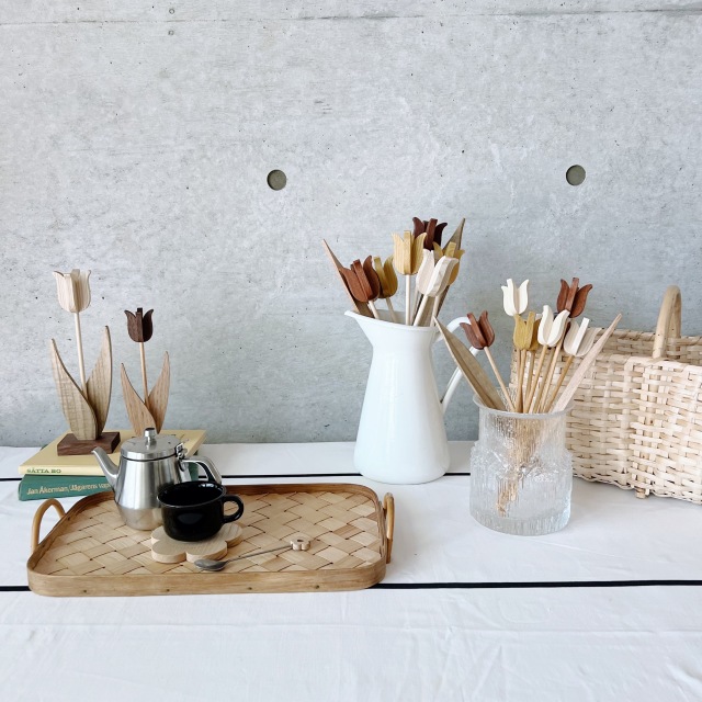 ポスター　立て　特寸法　チューリップ　フエルツ　額装仕上げ品 ポスター立て特寸法チューリップフエルツ額装仕上げ品