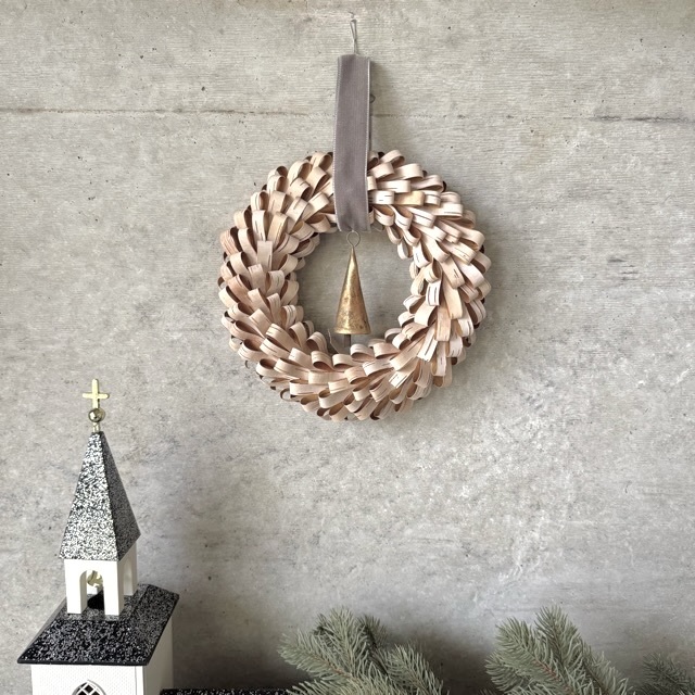 白樺のループリース　大（直径22ｃｍ）　リボン太めグレー