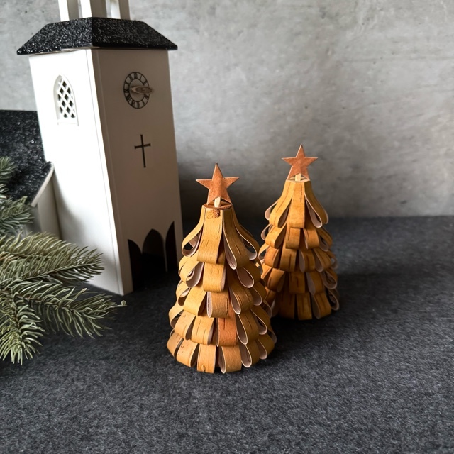 白樺　ループのクリスマスツリー　小サイズ