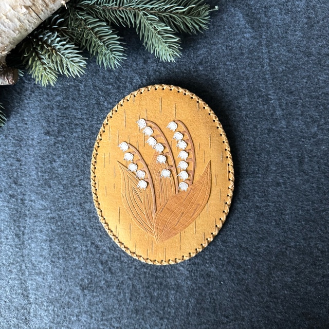 白樺　スズランの壁掛け　楕円