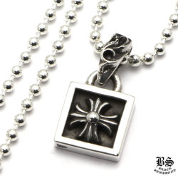 クロムハーツフレームドハートチャーム|クロムハーツ通販専門店  