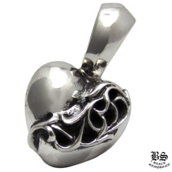 クロムハーツCHクロスペンダント スモールピンクレザーwithボロチップ