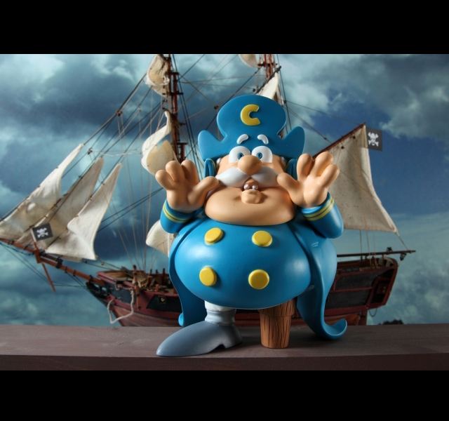 Ron English( ロン・イングリッシュ)　Cap'n Cornstarch（キャプテン・コーンスターチ） 9インチフィギュア