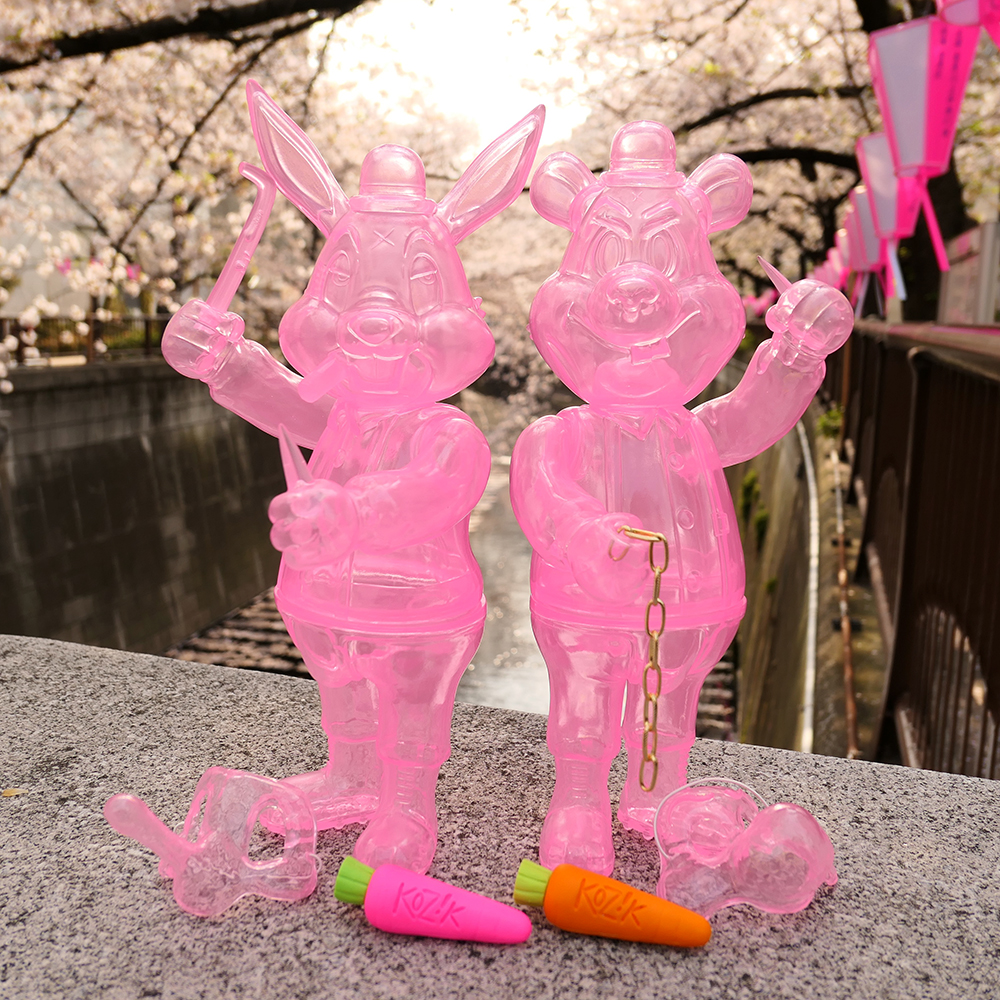Frank Kozik x BlackBook Toy:A Clockwork Carrot Sakura Clear Lil Alex, Dim(not a set) with mini Carrots
