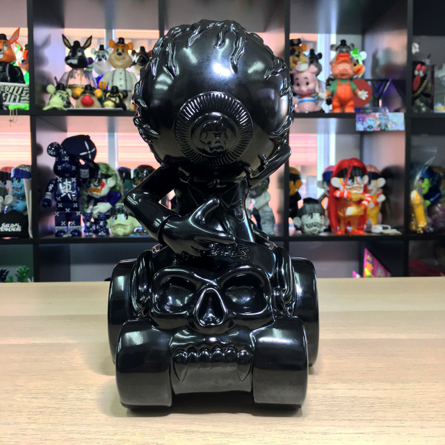 MISHKA x Lamour Supreme:KONG on HELL RIDE, KEEP WATCH on