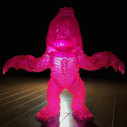 MISHKA（ミシカ）：Engineered to Destroy コラボフィギュア、アパレル