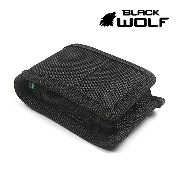 【BLACKWOLF(ブラックウルフ)】バッテリーケース2本用/ベルト通し付き 軽くて丈夫　携帯しやすい 保護ケース 便利なマジックテープ開閉 /長時間点灯や遠征時