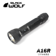 【BLACKWOLF（ブラックウルフ）】ハンディライト A16R [リフレクタータイプ・SMO)Cree（クリー）XLamp XP-L HD（V6,クールホワイト)Max1100ルーメン ビルトイン充電機能 バッテリーインジケータ 光の透過率99.5% UVコーティング 閃光ライト