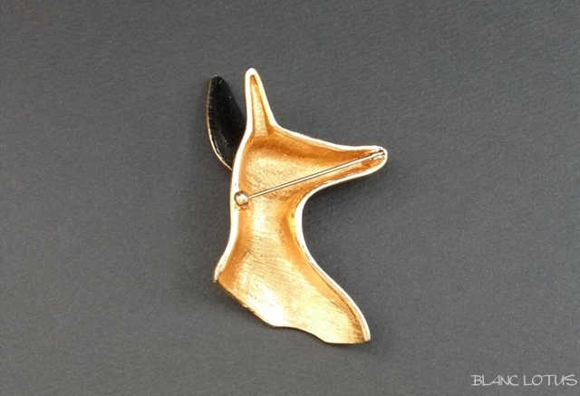 Spinx アヌビスのブローチ